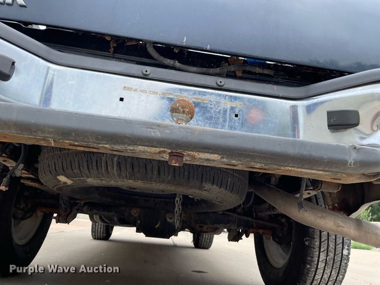 image for item LS9467 2018 Nissan Frontier SV  King Cab pickup truck