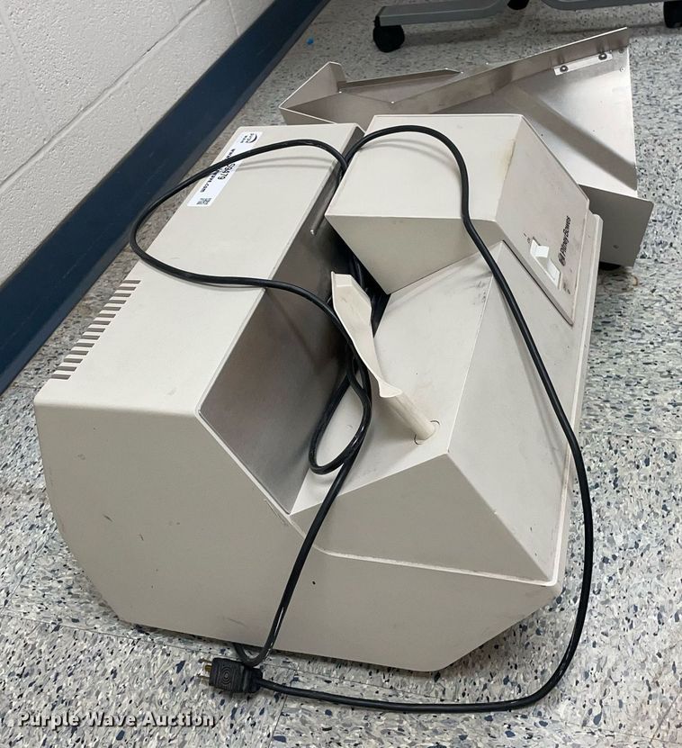 Pitney Bowes 1225 letter opener in Hutchinson, KS Item LS9479 for