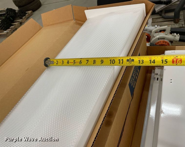 image for item LS9482 (19) Williams light fixtures