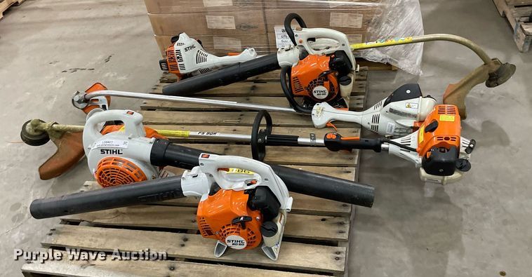 image for item LS9483 Lawn and garden equipment