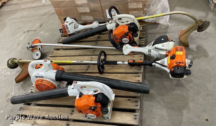 image for item LS9483 Lawn and garden equipment