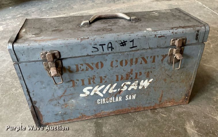 image for item LS9483 Lawn and garden equipment