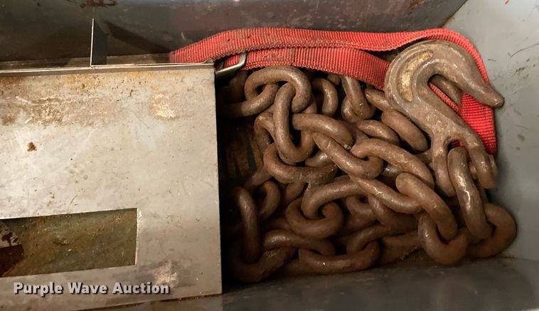 image for item LS9483 Lawn and garden equipment