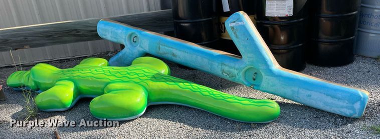 image for item LS9489 (2) pool decorations