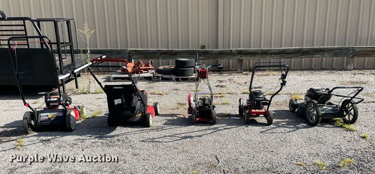 image for item LS9492 Lawn equipment