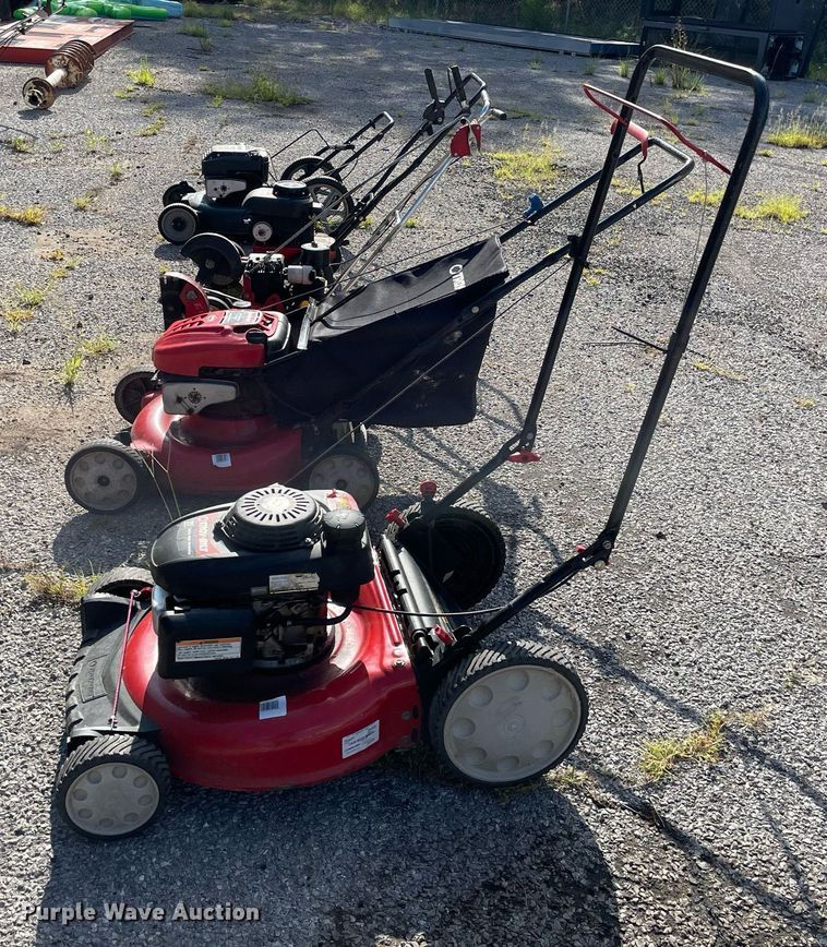 image for item LS9492 Lawn equipment