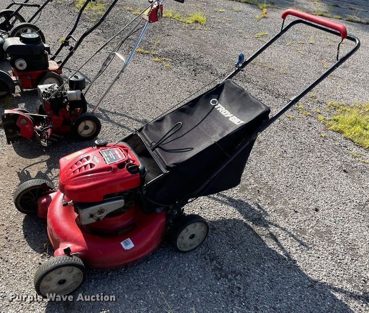 image for item LS9492 Lawn equipment