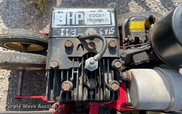 image for item LS9492 Lawn equipment