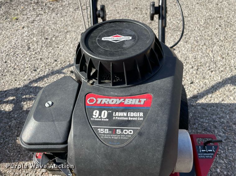 image for item LS9492 Lawn equipment