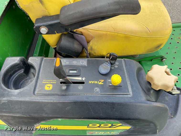 image for item LS9496 John Deere 997 ZTrak  ZTR lawn mower