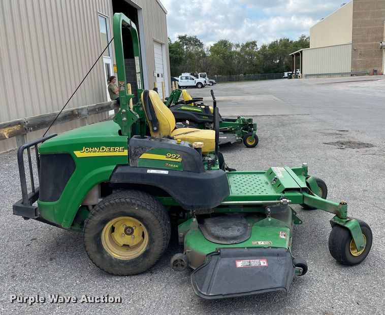 image for item LS9497 John Deere 997 ZTrak  ZTR lawn mower
