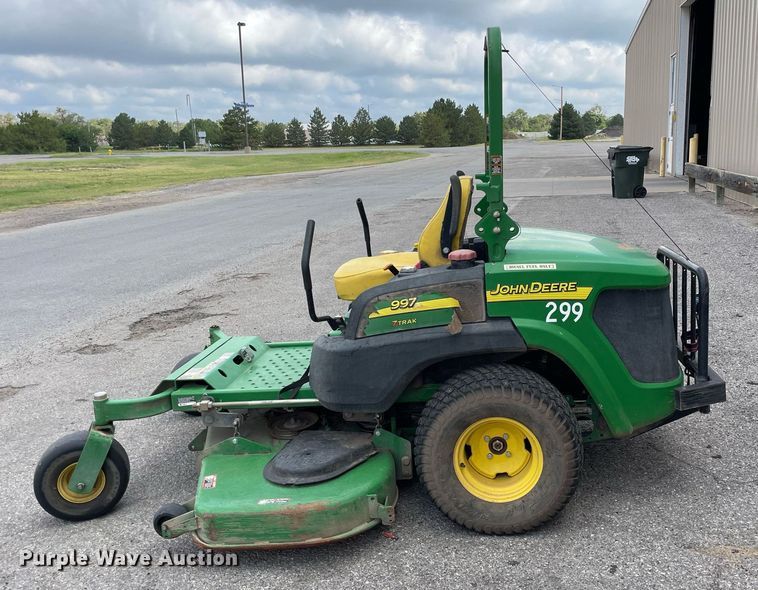 image for item LS9497 John Deere 997 ZTrak  ZTR lawn mower
