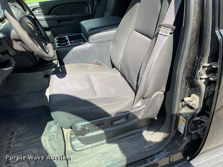 image for item LS9498 2013 Chevrolet Tahoe Police  SUV