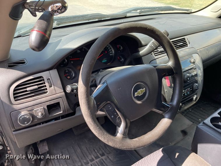 image for item LS9498 2013 Chevrolet Tahoe Police  SUV