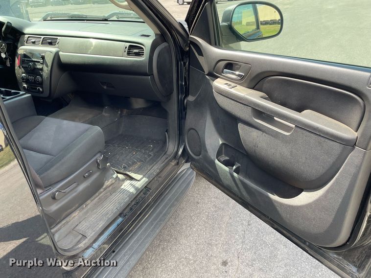 image for item LS9498 2013 Chevrolet Tahoe Police  SUV