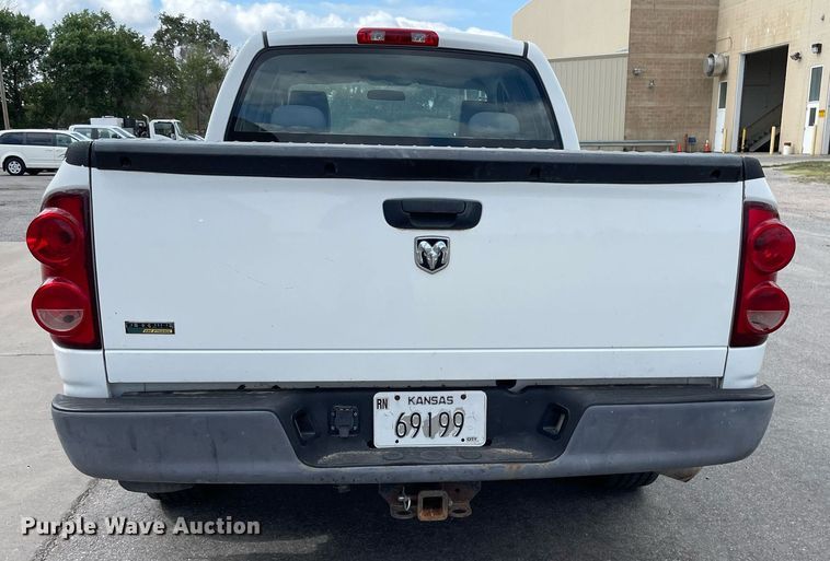 image for item LS9499 2007 Dodge Ram 1500  Quad Cab pickup truck