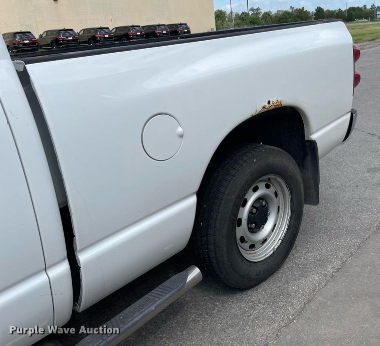 image for item LS9499 2007 Dodge Ram 1500  Quad Cab pickup truck