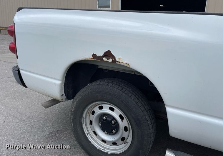 image for item LS9499 2007 Dodge Ram 1500  Quad Cab pickup truck