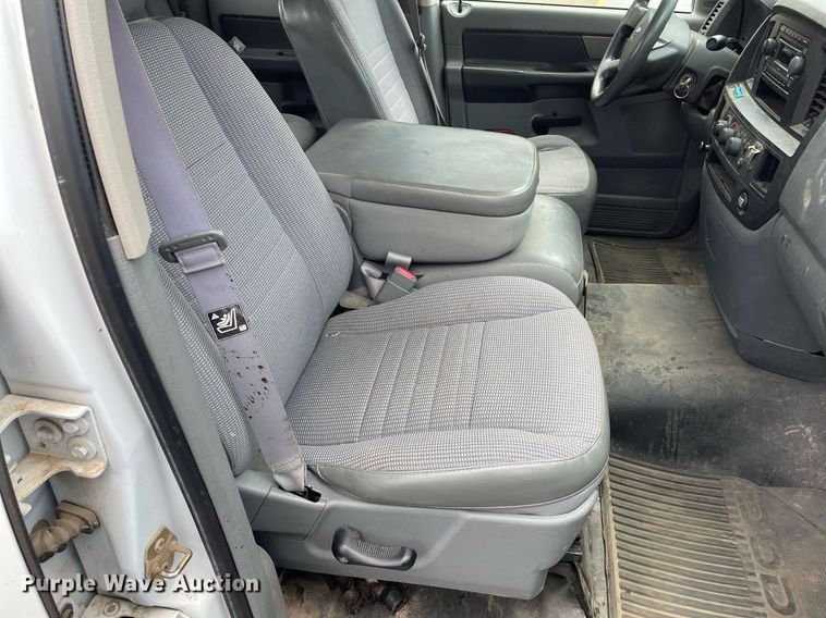 image for item LS9499 2007 Dodge Ram 1500  Quad Cab pickup truck