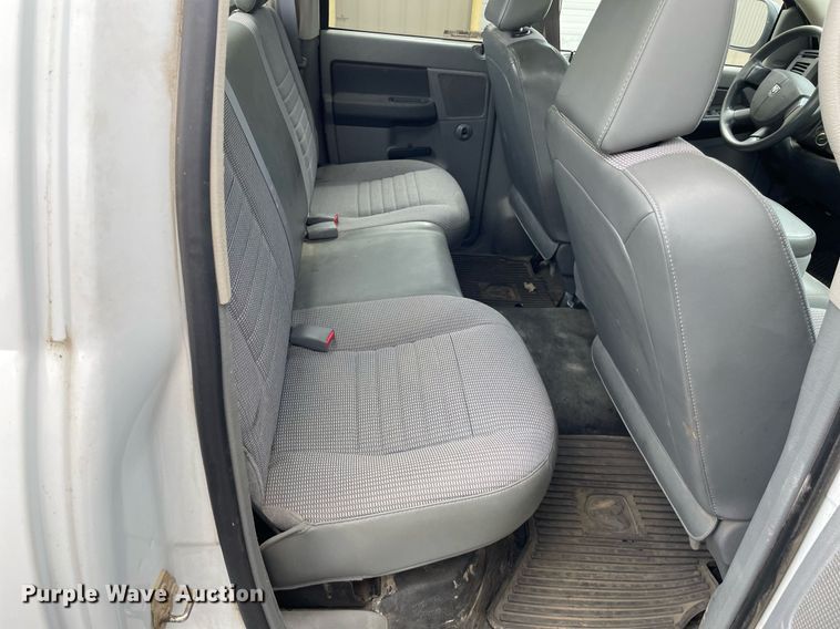 image for item LS9499 2007 Dodge Ram 1500  Quad Cab pickup truck