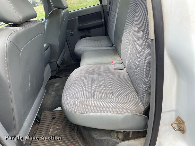 image for item LS9499 2007 Dodge Ram 1500  Quad Cab pickup truck