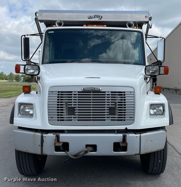 image for item LS9500 2003 Freightliner FL80  dump truck