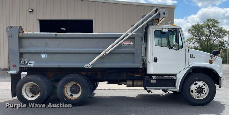 image for item LS9500 2003 Freightliner FL80  dump truck