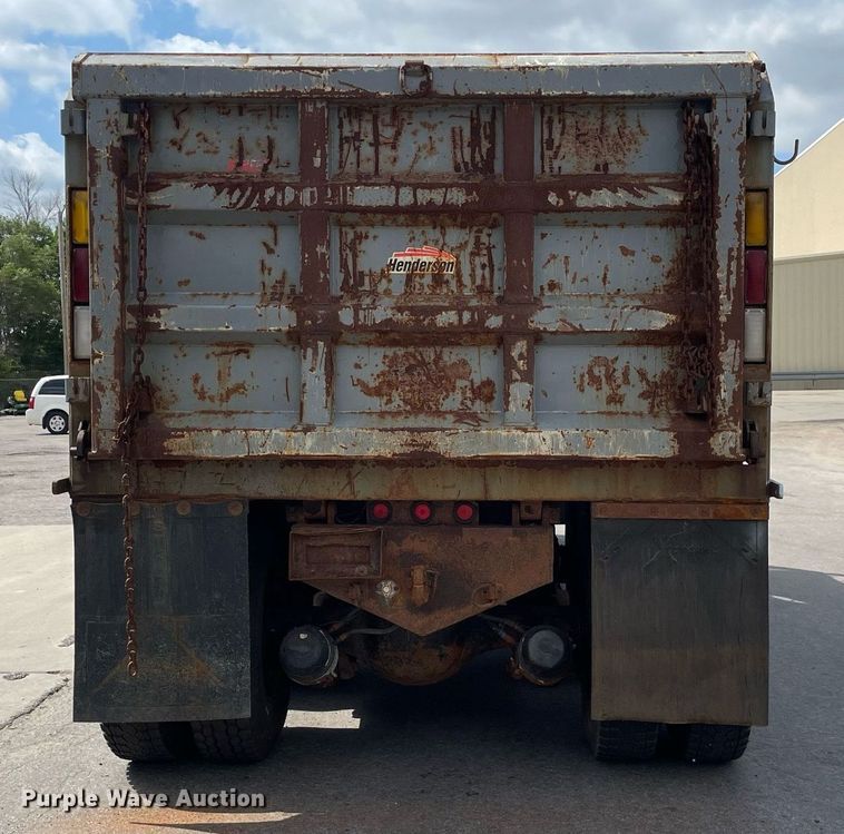 image for item LS9500 2003 Freightliner FL80  dump truck