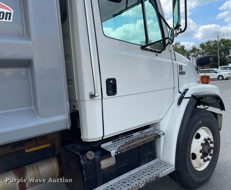 image for item LS9500 2003 Freightliner FL80  dump truck