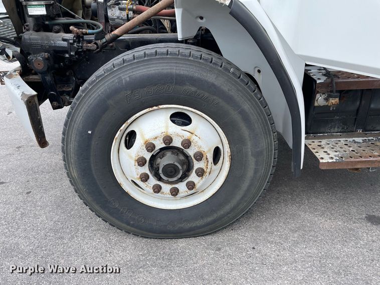 image for item LS9500 2003 Freightliner FL80  dump truck