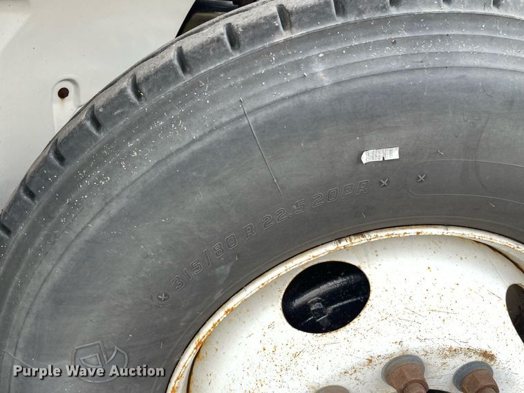 image for item LS9500 2003 Freightliner FL80  dump truck