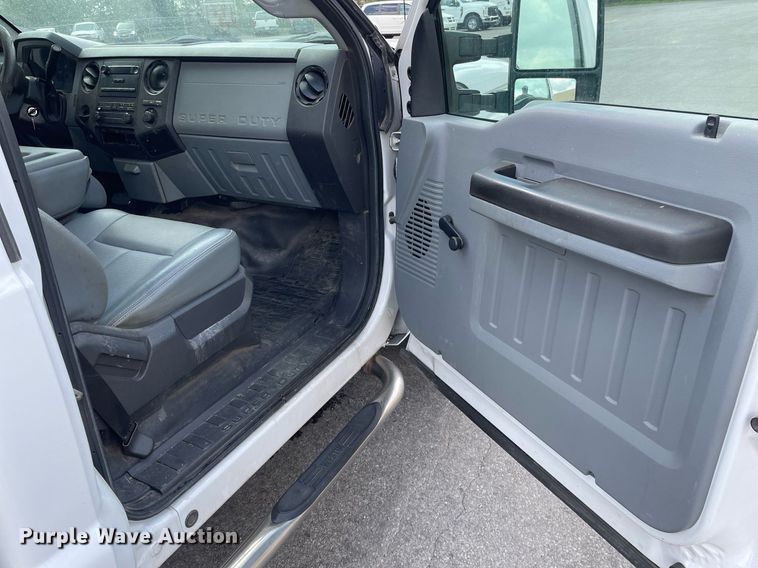 image for item LS9501 2015 Ford F250 Super Duty  pickup truck