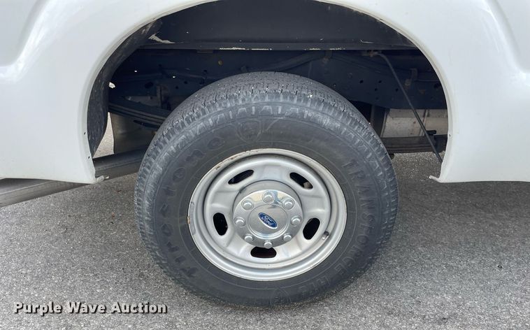 image for item LS9501 2015 Ford F250 Super Duty  pickup truck