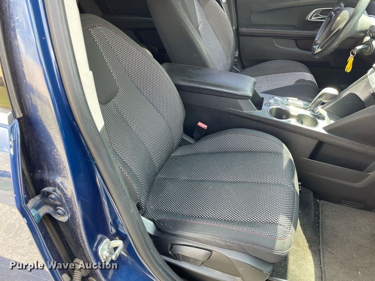 image for item LS9502 2010 Chevrolet Equinox  SUV