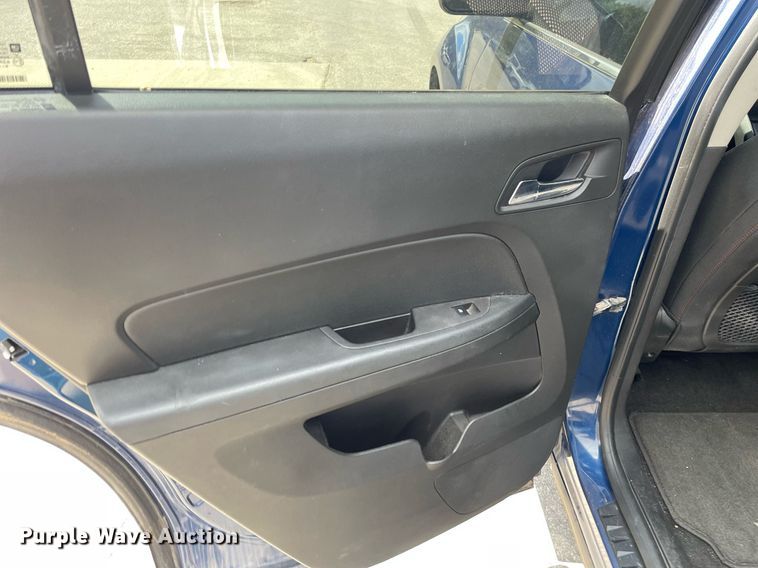 image for item LS9502 2010 Chevrolet Equinox  SUV