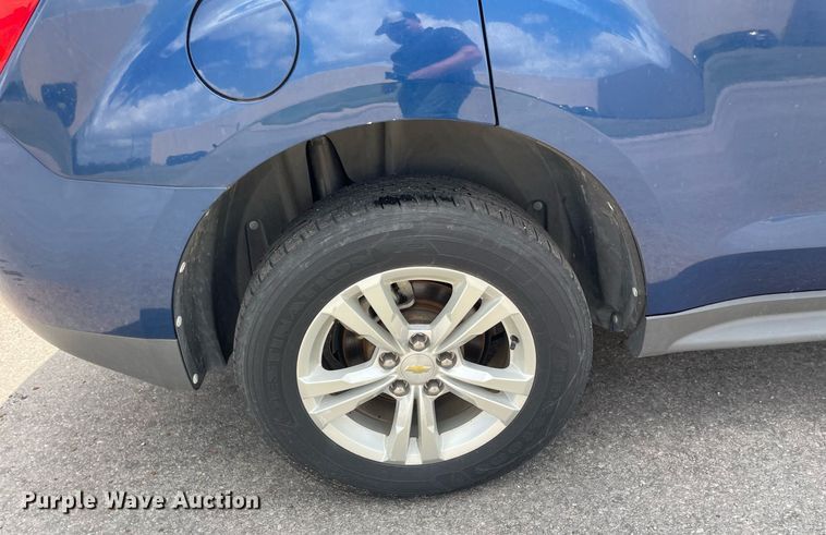image for item LS9502 2010 Chevrolet Equinox  SUV