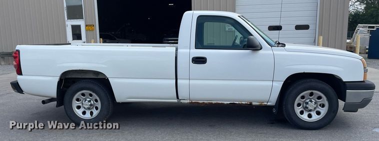 image for item LS9503 2005 Chevrolet Silverado 1500  pickup truck