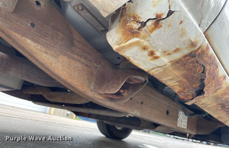 image for item LS9503 2005 Chevrolet Silverado 1500  pickup truck