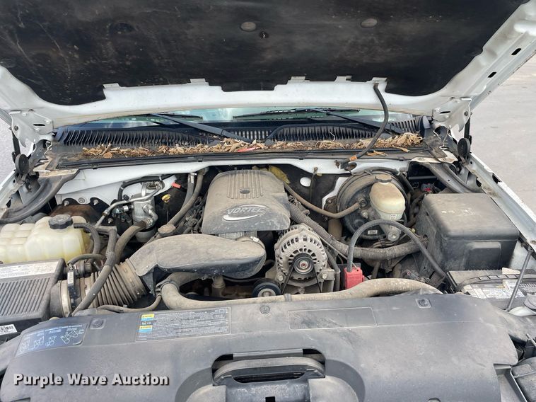 image for item LS9503 2005 Chevrolet Silverado 1500  pickup truck