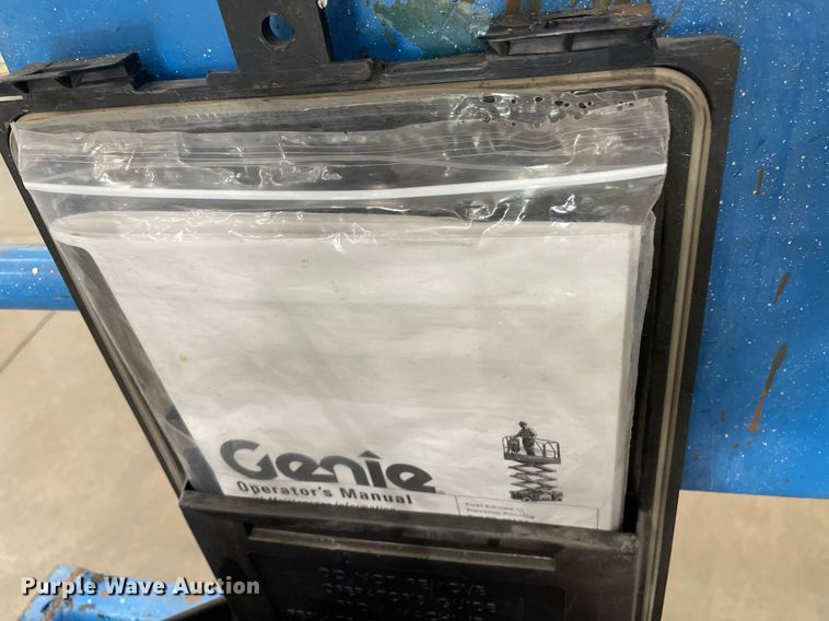 image for item LS9508 1998 Genie GS-1930  scissor lift