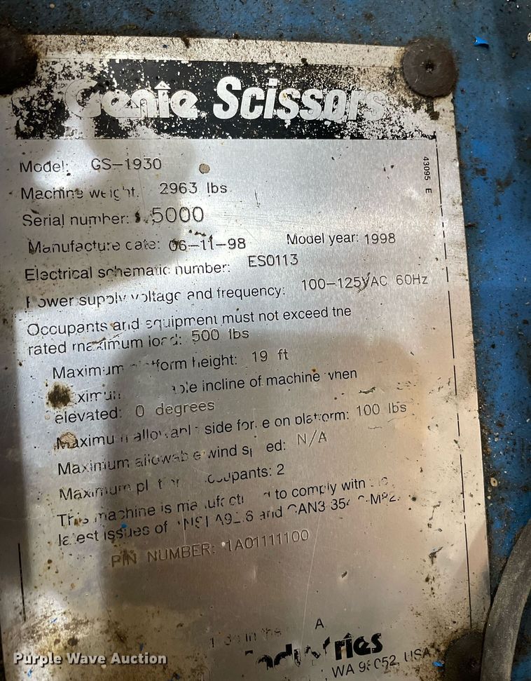 image for item LS9508 1998 Genie GS-1930  scissor lift