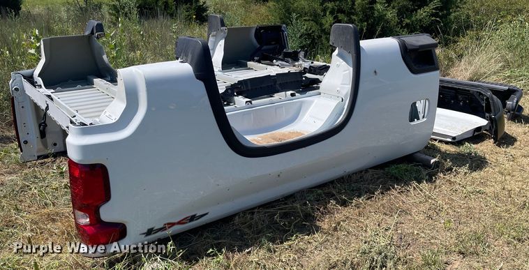 image for item LS9513 Chevrolet  pickup truck bed