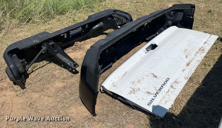 image for item LS9513 Chevrolet  pickup truck bed