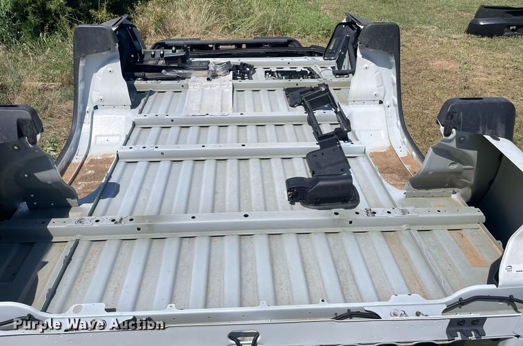 image for item LS9513 Chevrolet  pickup truck bed