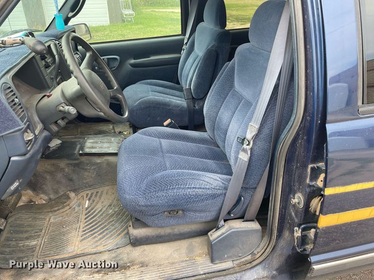 image for item LS9529 1998 Chevrolet Suburban K2500  SUV