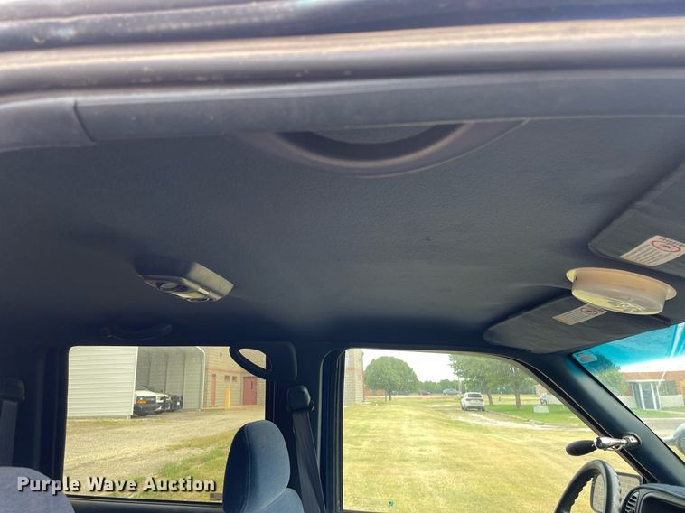 image for item LS9529 1998 Chevrolet Suburban K2500  SUV