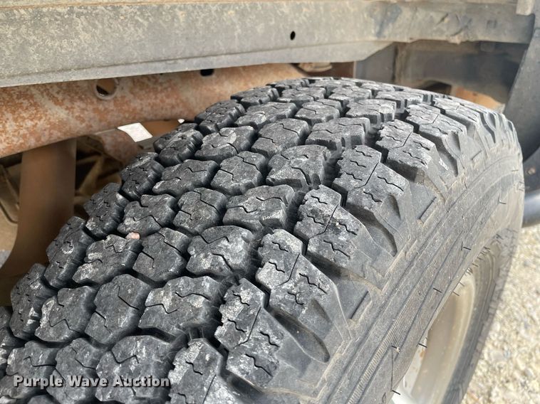 image for item LS9529 1998 Chevrolet Suburban K2500  SUV