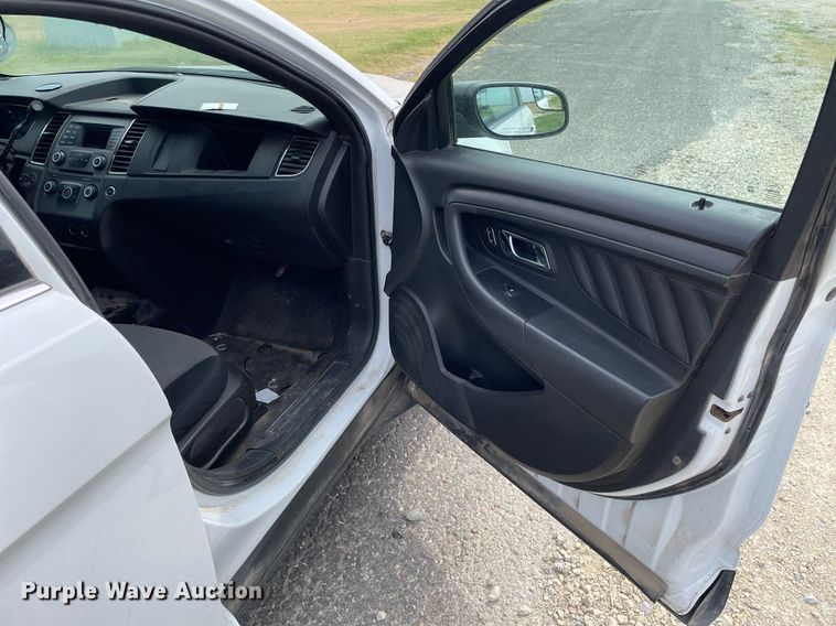 image for item LS9530 2014 Ford Taurus Police Interceptor