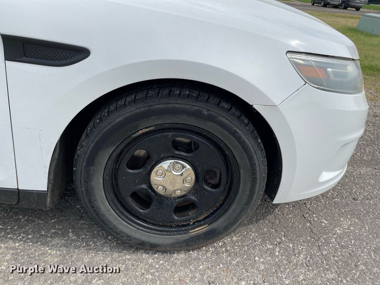 image for item LS9530 2014 Ford Taurus Police Interceptor