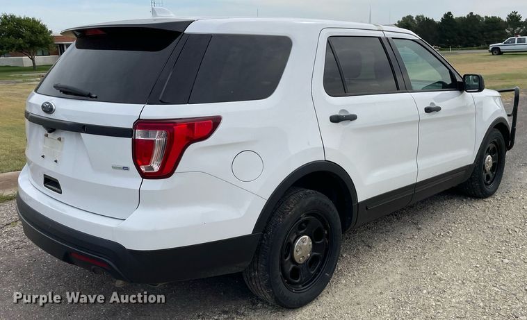 image for item LS9531 2017 Ford Explorer Police Interceptor  SUV